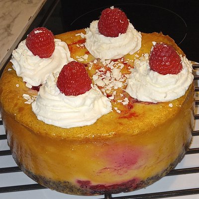 White Chocolate Raspberry 6in 