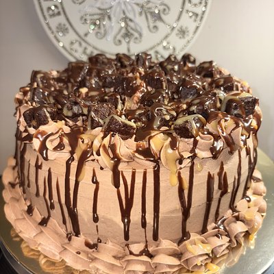 Loaded Cakes (Multi-Toppings)