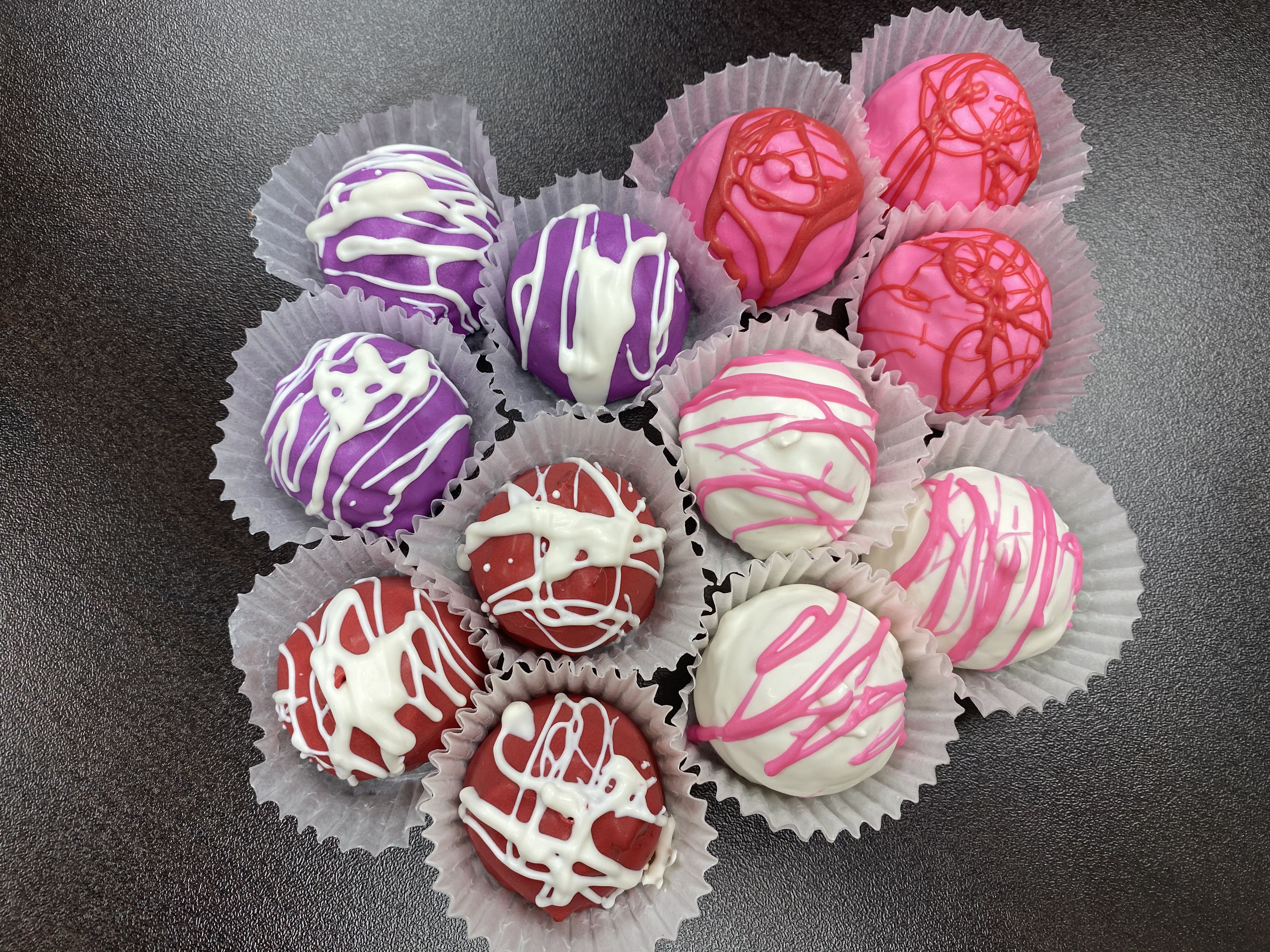 Cake (pop) Bites