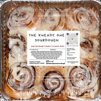 Sourdough Pumpkin Cinnamon Rolls w/ Icing