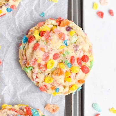 Fruity Pebble Party Cookie 