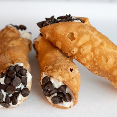 Cannolis Italian Cookies Chocolate Chip Box of 6  