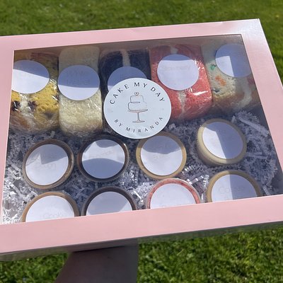 Wedding Cake Sample Box