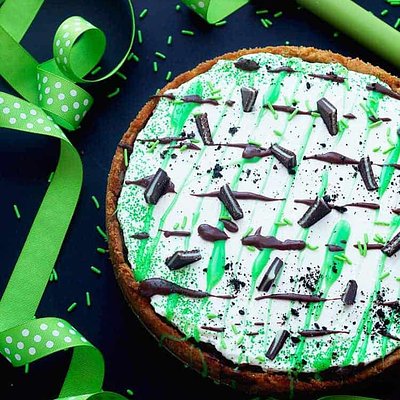 St Patrick's Day Dessert Pizza