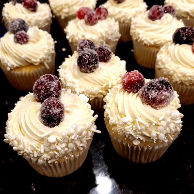 Cranberry Orange Cupcakes 12ct 