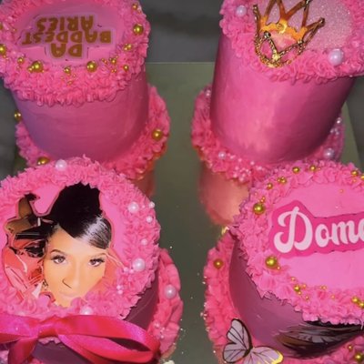 (4) Mini Cakes (2layers 
