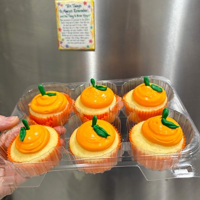 Dozen Cupcakes