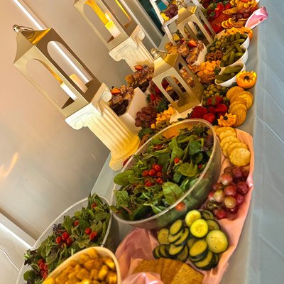 Fruit/Salad Grazing 
