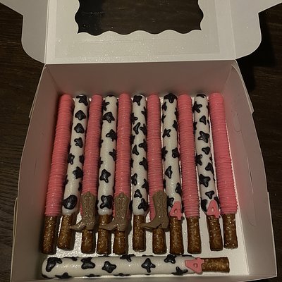 Dozen Chocolate Covered Pretzels (12 Ct.)