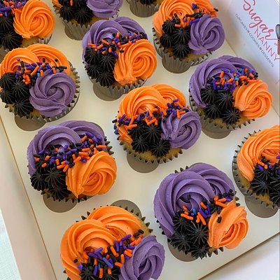 Dozen Cupcakes 