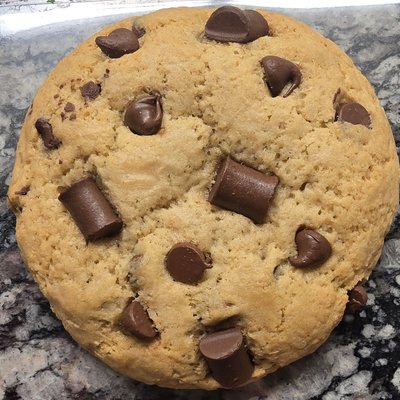 Chocolate Chip Chunk Cookie
