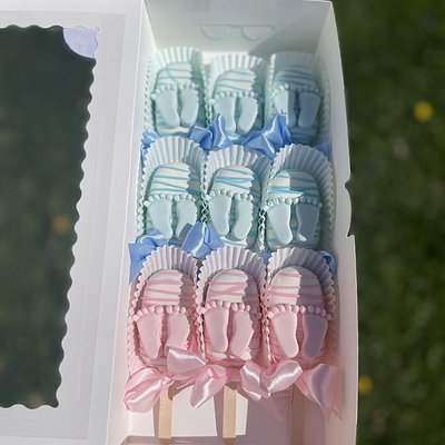 Cakesicle