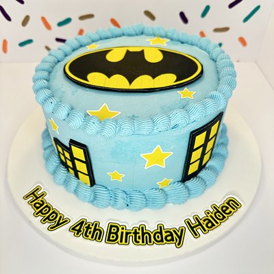 8” Round 2 Layer Cake Serves 20-22 People