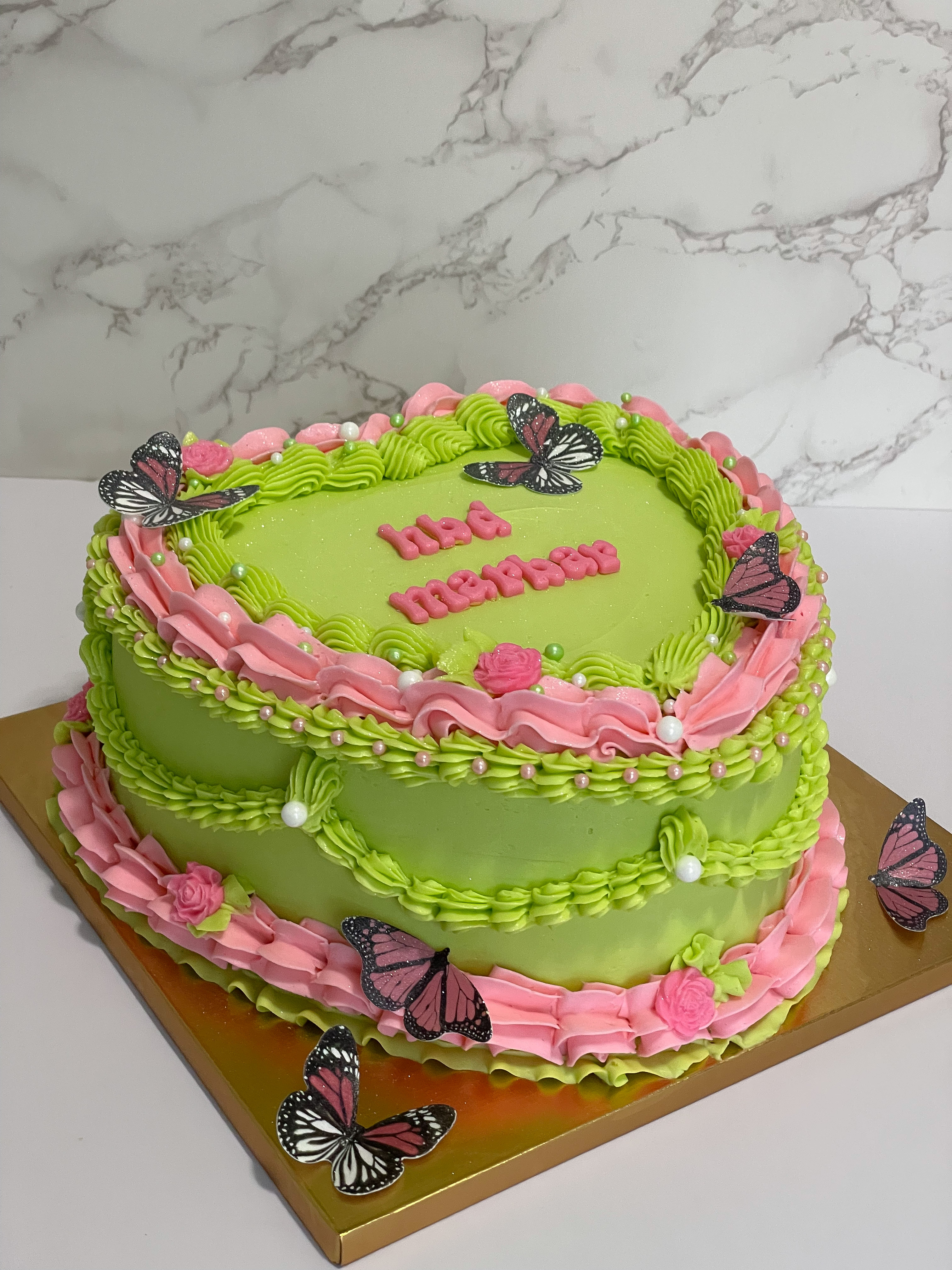 8” Heart Cake