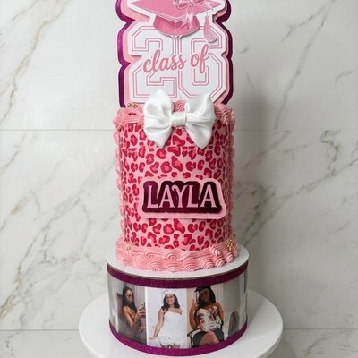 Custom Cakes