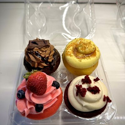 4-Pack Assorted Cupcakes