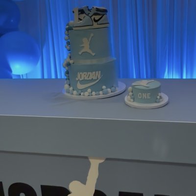 2 Tier Cake (6,8inch)