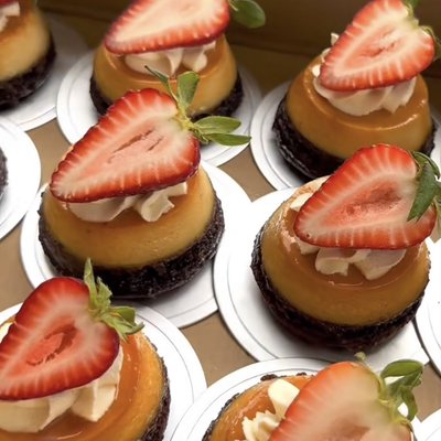 Mini Chocoflanes By The Dozen 