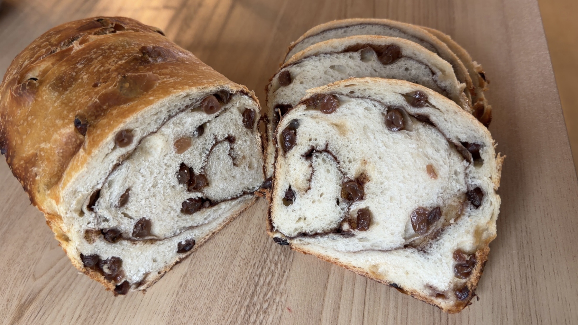 Cinnamon Raisin Swirl Sourdough 