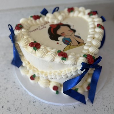 10in Heart Cake 