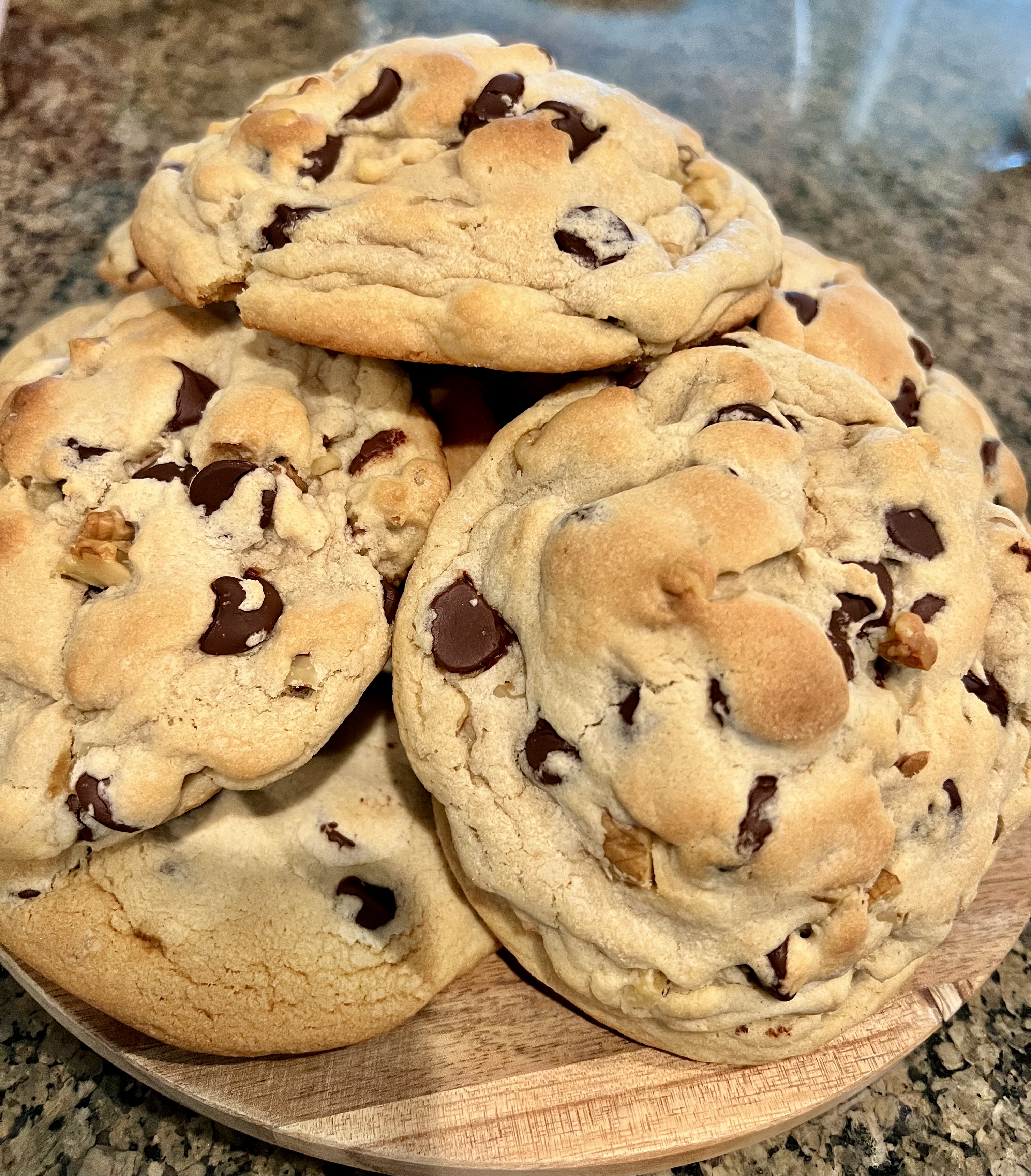 (5) Baby Monster Chocolate Chip Walnut Cookie