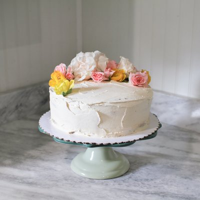 Gluten-Free No Refined Sugar 10in Round  Maple Cinnamon Cake 