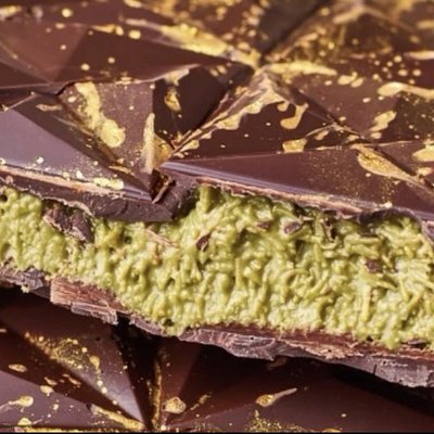 Dubai Chocolate bar (classic)