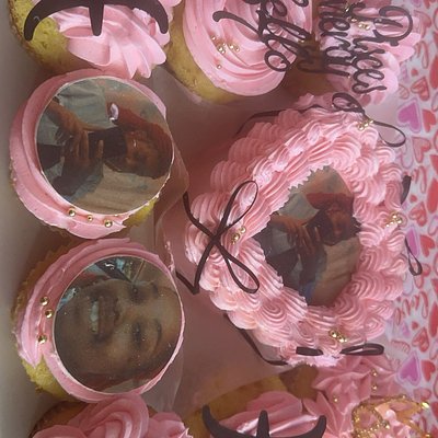 Mini Birthday Box 1+8 Cupcakes