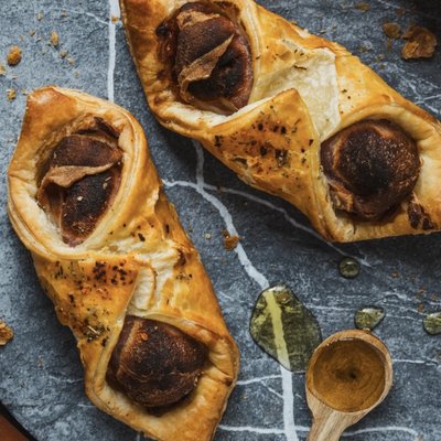 Hot Honey Pigs in blankets