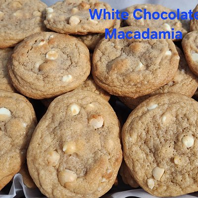 White Chocolate Macadamia 