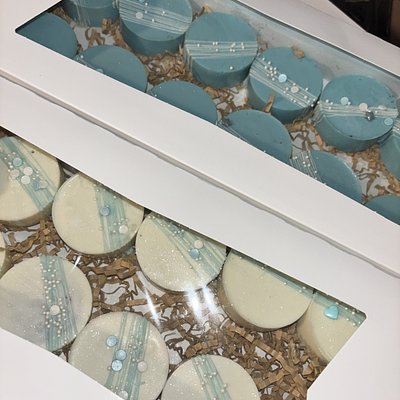 Chocolate Covered Oreo Dozen 