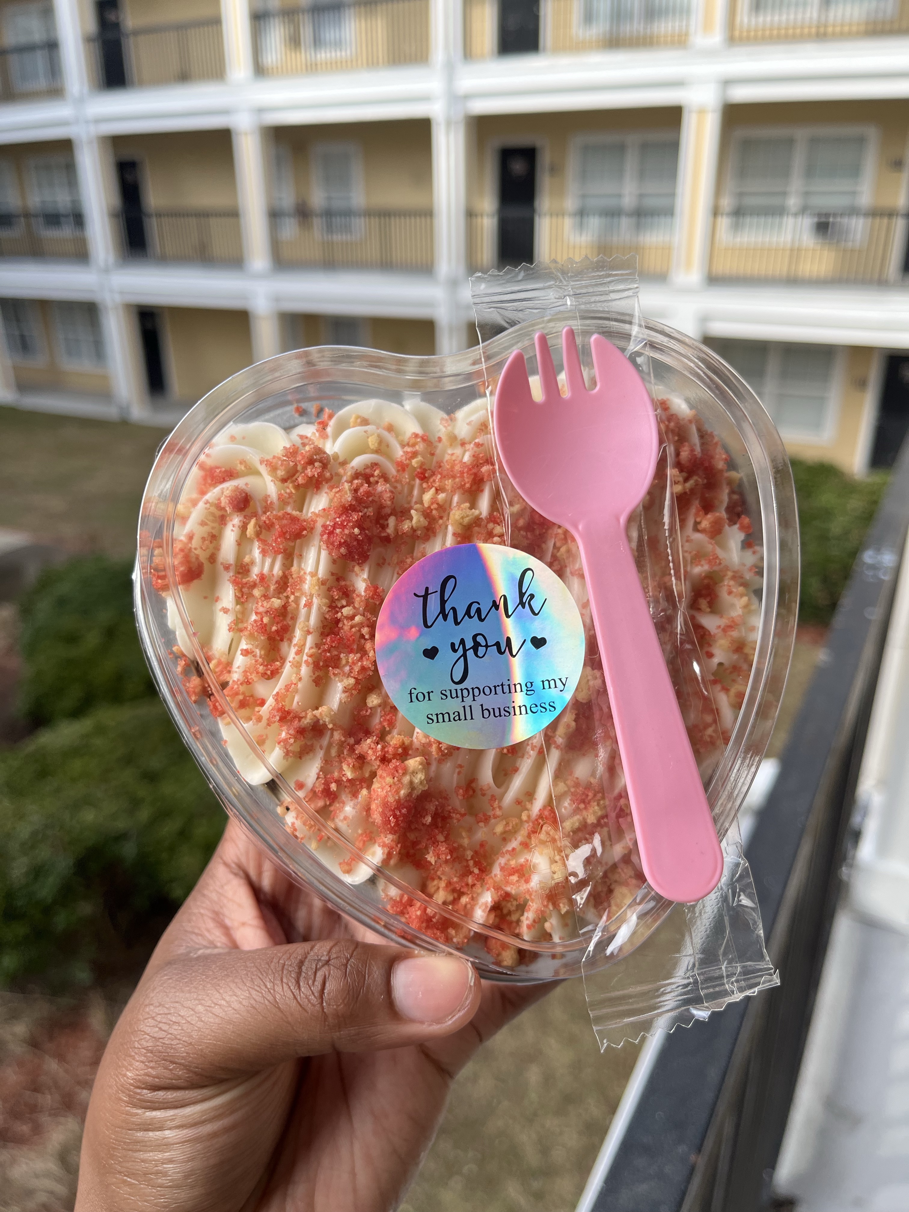 Jumbo Strawberry Crunch🍓 