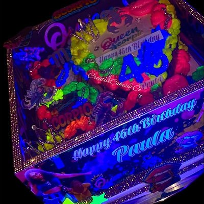 Bento GLAM BOX -6inch 2layer Heart Or Round W/ 5custom Cupcake 