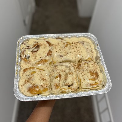 🍩 Cinnamon Rolls & Honey Buns