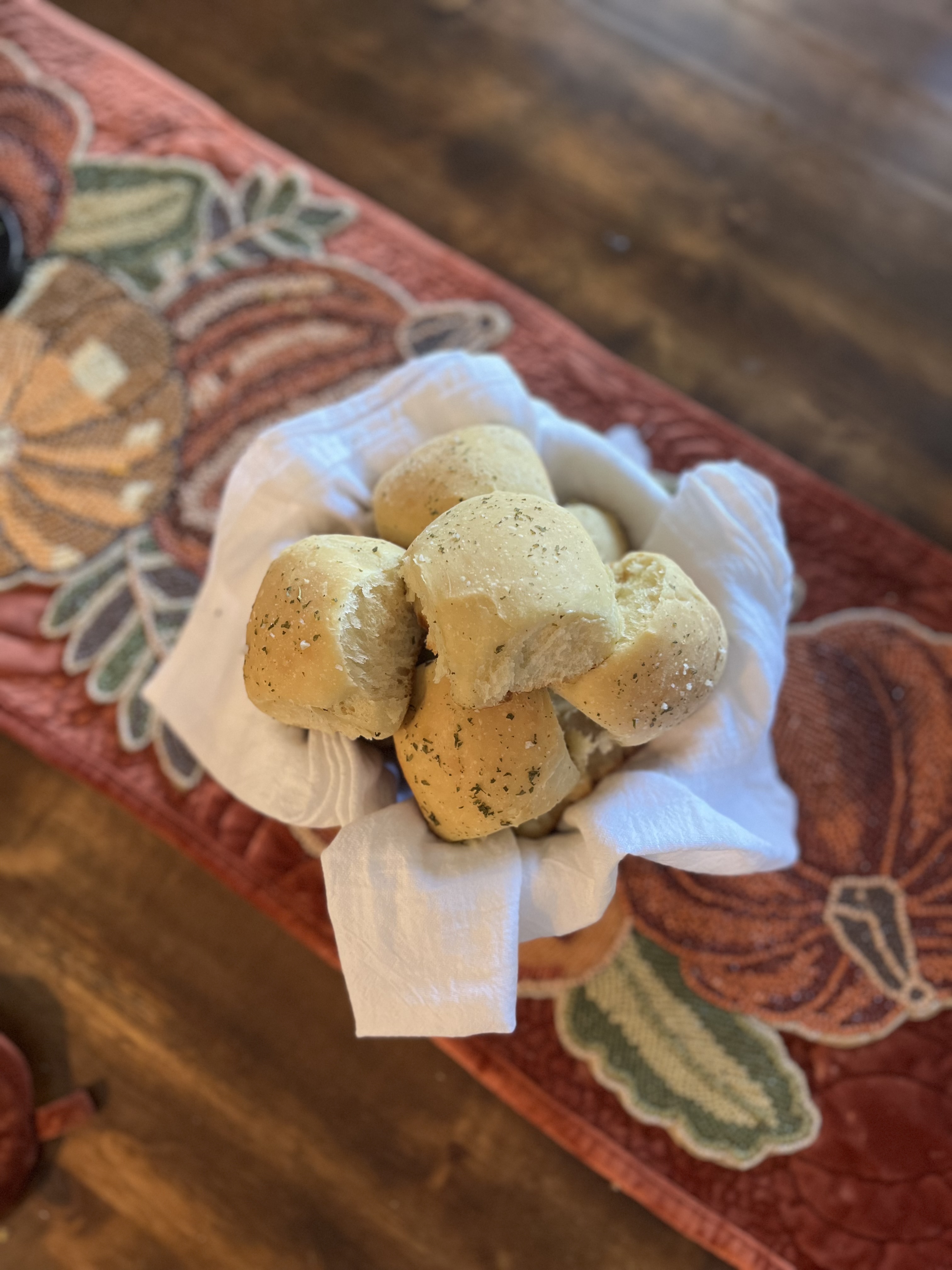Sourdough Dinner Rolls