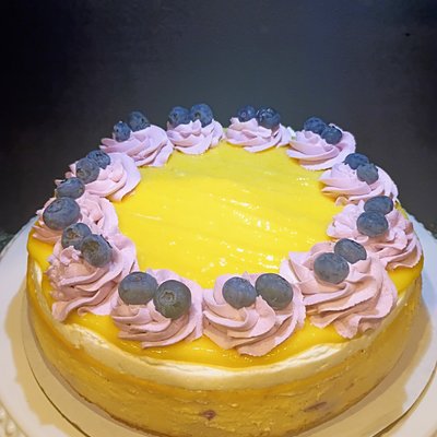 Lemon blueberry cheesecake