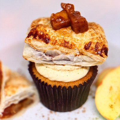 Apple Turnover Cupcakes 🍎🥧🧁