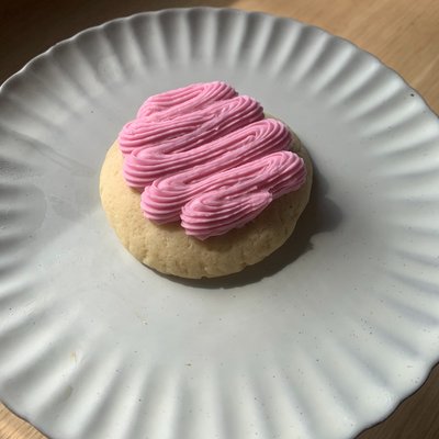 Dozen Soft Sugar Cookie With Buttercream 