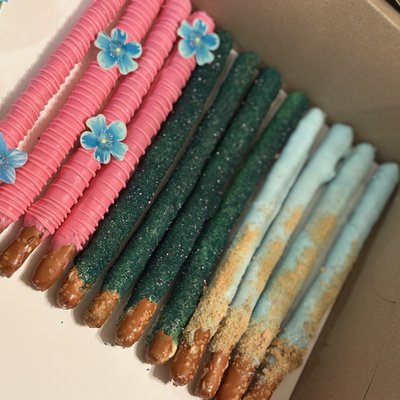 Chocolate Covered Pretzels 