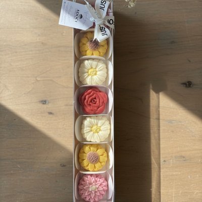 Valentine’s Flowers Brigadeiro Gourmet -  Box (7ct)