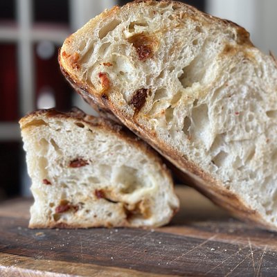 Sun Dried Tomatoes And Mozzarella 