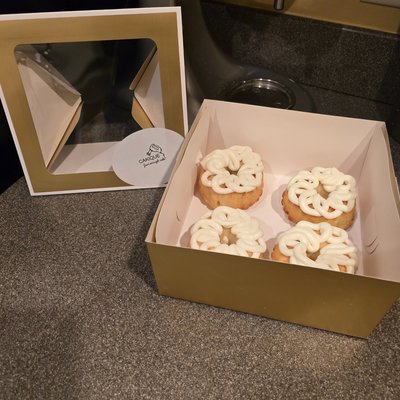 Small Cakique Sample Box 