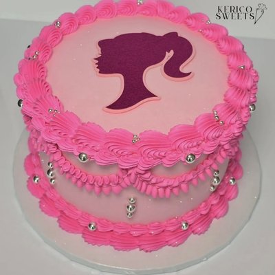 Custom Cake – 9” (Serves 26–32)