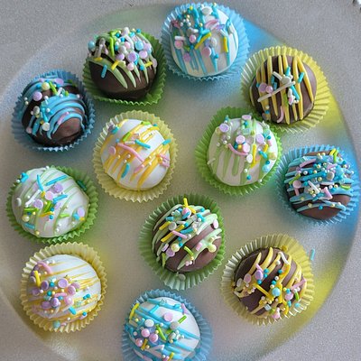 Easter Cake Balls