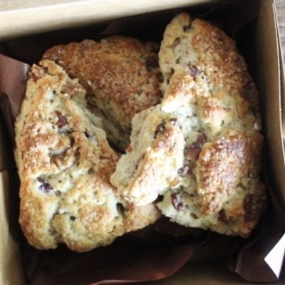 Cranberry Walnut Scones 4pk 
