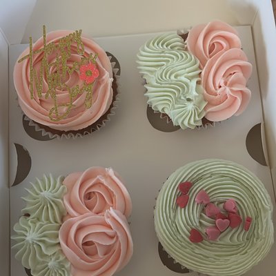 Cupcakes 4 Box