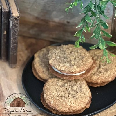 Sourdough Oatmeal Cream Pies (x6)