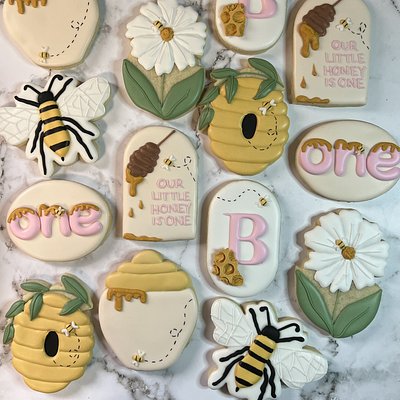 1 Dozen Detailed Sugar Cookies 