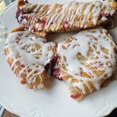 Fried Strawberry Cheesecake