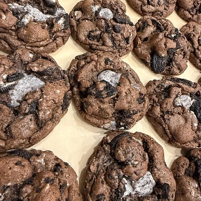 Chocolate Oreo Cookies